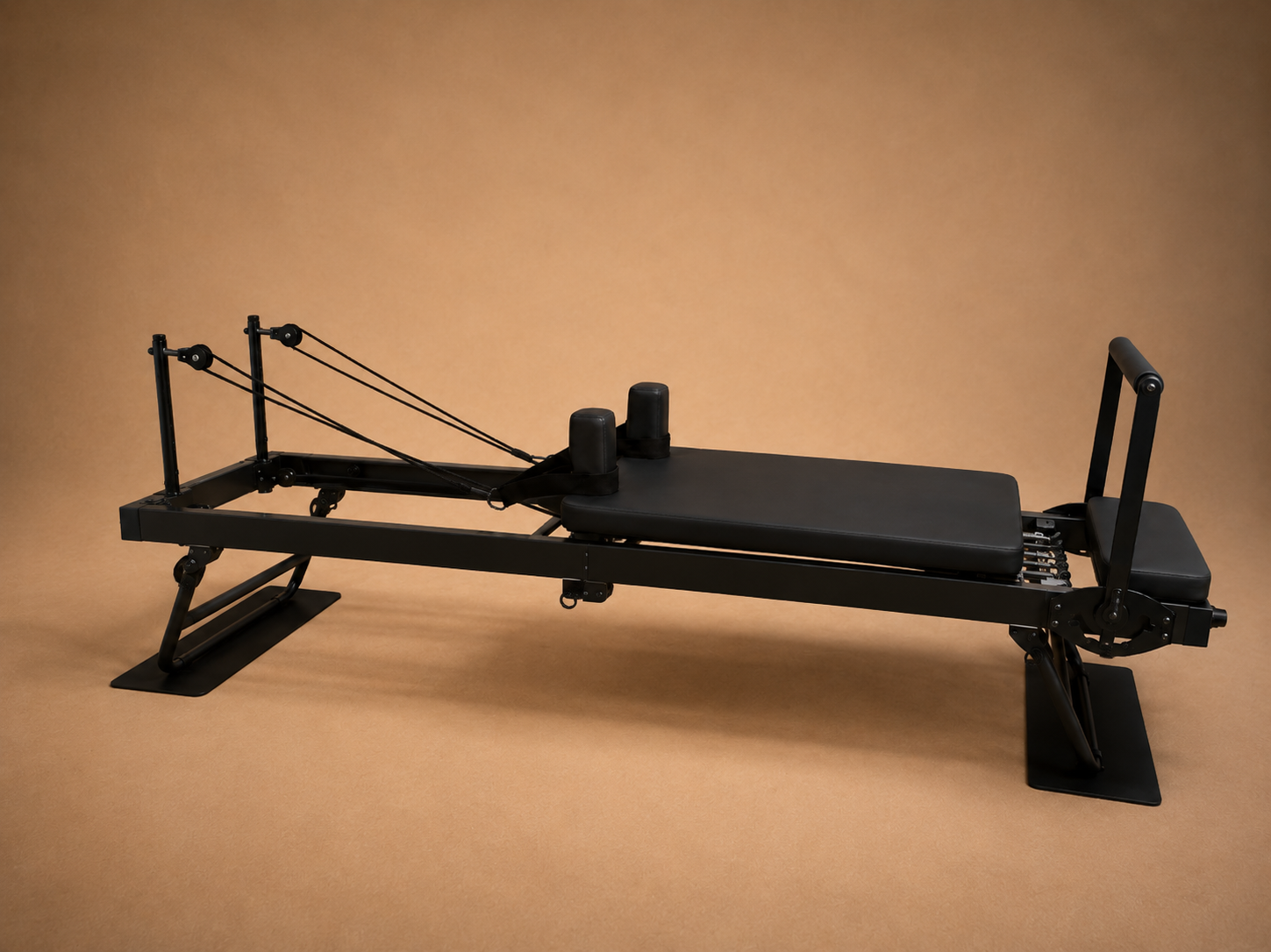 Pilates reformer maison en aluminium noir